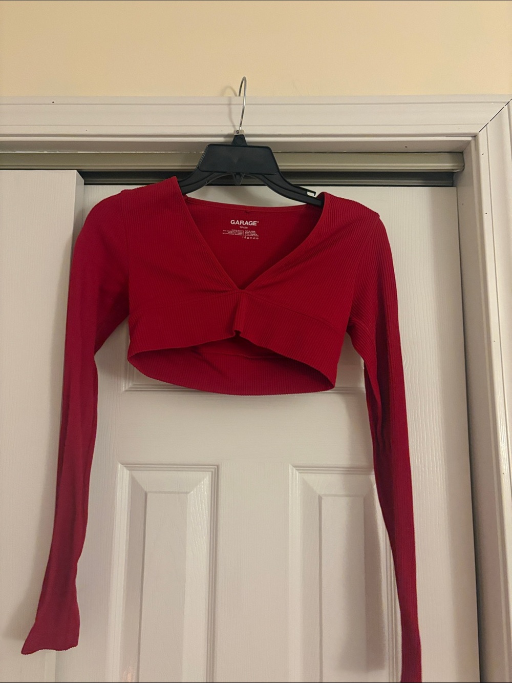 Garage Red Ribbed Twist-Front Cropped Long Sleeve Top